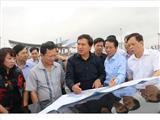 Thứ trưởng Lê Quang Hùng thực tế công tác quy hoạch xây dựng ở Quảng Ninh
