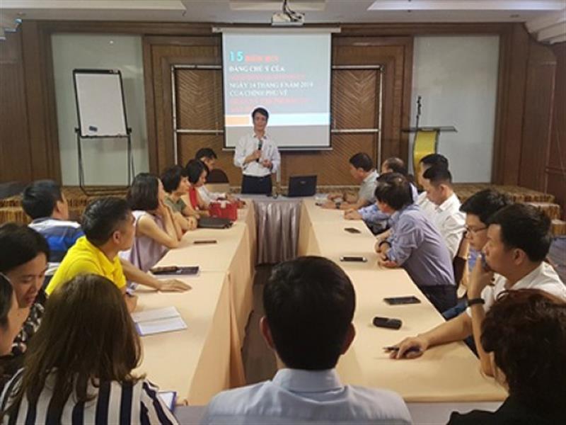 AMC tập huấn bổ sung kiến thức pháp luật và chính sách phát triển đô thị cho đội ngũ giảng viên và cán bộ quản lý