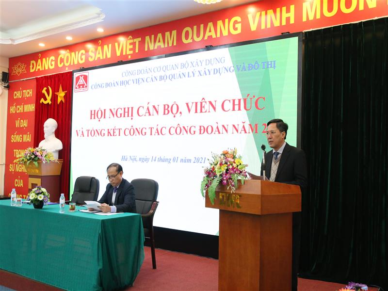 Đ/c Trần Hữu Hà - Bí thư Đảng ủy, Giám đốc Học viện phát biểu khai mạc Hội nghị