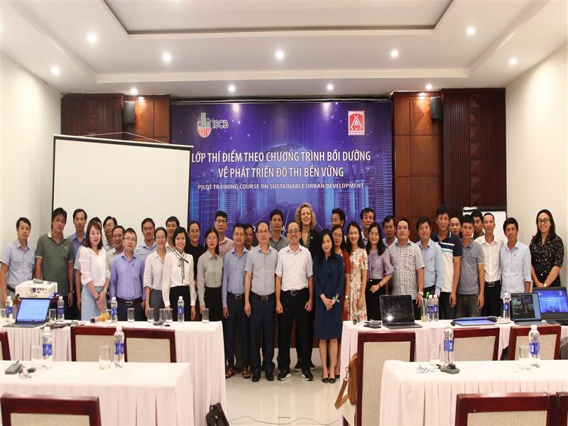 Bồi dưỡng về phát triển đô thị bền vững tại Quảng Nam theo Dự án "Tăng cường thể chế và nâng cao năng lực cho phát triển đô thị ở Việt Nam"